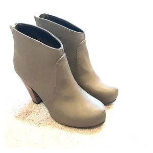 Steve Madden Booties